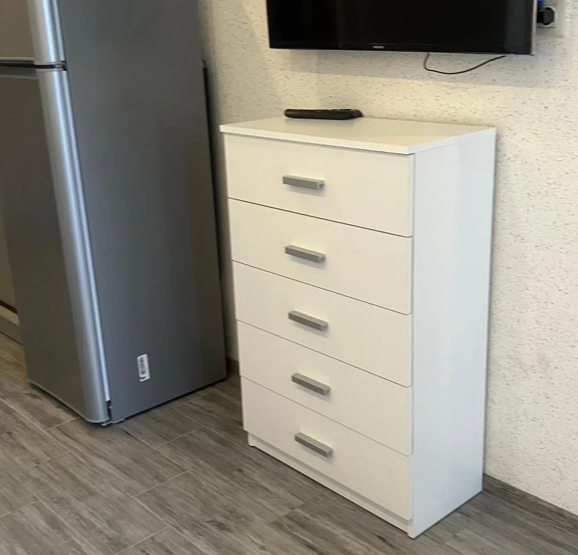 Metro City Apartment Angisa 72 바투미
